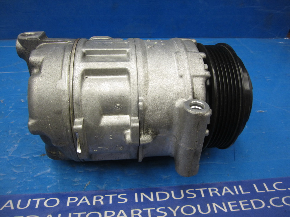 Mercedes Benz AC Compressor PULLY ON AC IS BROKEN 0032309811 Used